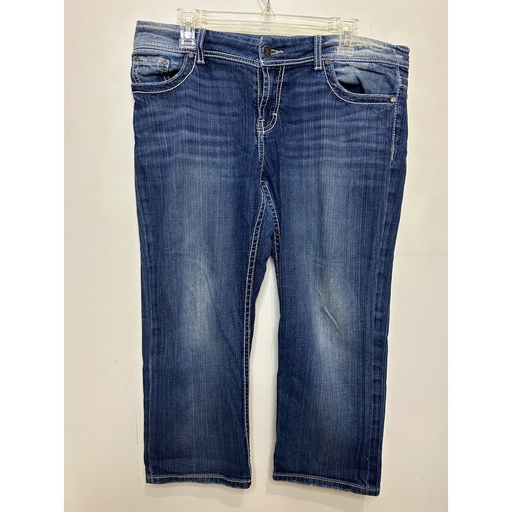 BKE Denim Blue Embellished Pockets Jeans, Dakota‎ Cropped